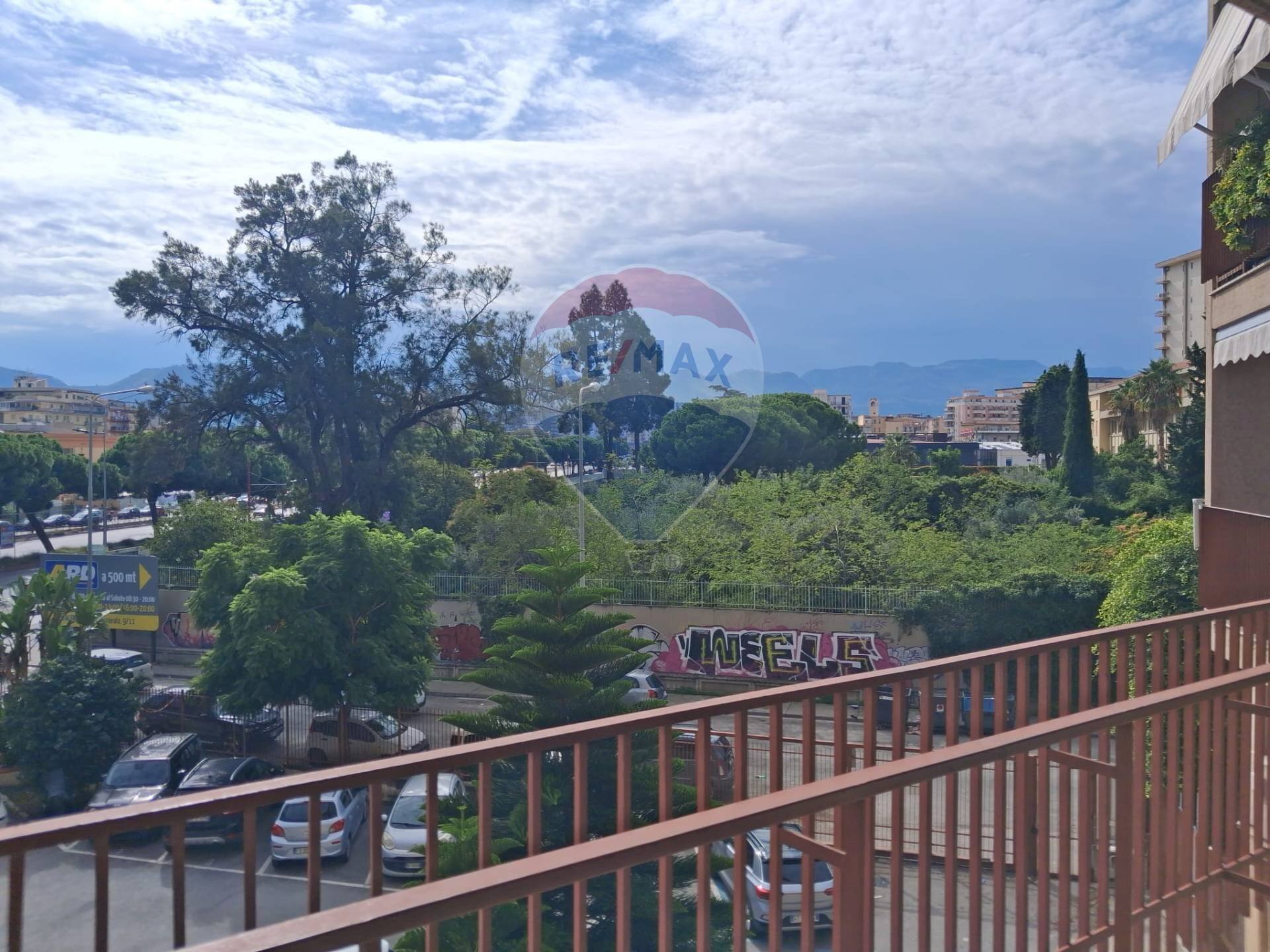 Balcone - Office Via Evangelista Di Blasi
 
91/93, Palermo - photo 1