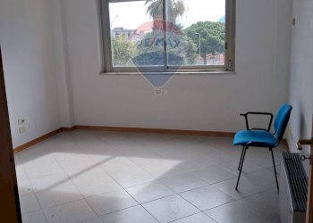 Stanza vuota - Office Via Evangelista Di Blasi
 
91/93, Palermo - photo 3