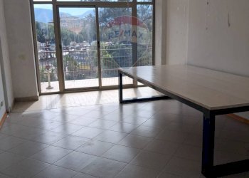 Stanza vuota - Office Via Evangelista Di Blasi
 
91/93, Palermo - photo 9