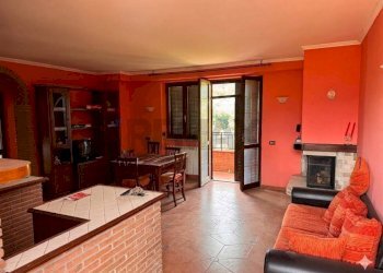 Sala da pranzo - Casa semi indipendente Via Malatasca
4, Rocca Santo Stefano - foto 1