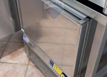 Dettagli - Locale Commerciale Via Gallipoli
 
18 Bis, Galatina - foto 10