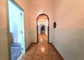 Hall / corridoio - Casa indipendente Via Cesare Battisti
 
40, Cellino San Marco - foto 4