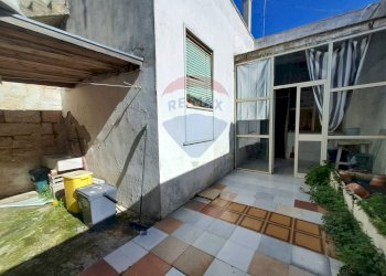 Casa all\'aperto - Casa indipendente Via Cesare Battisti
 
40, Cellino San Marco - foto 16