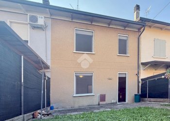 Villa a Schiera Via T. Tasso, Reggiolo - foto 11