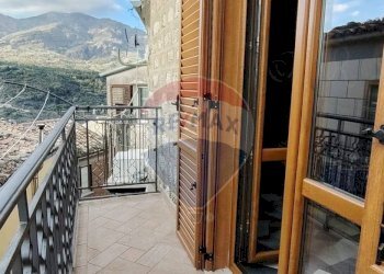 Balcone - Casa indipendente via rosario
 
67, Petralia Sottana - foto 11