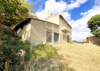 Foto 1 - Casa indipendente Contrada Crocegrossa
 
7, Palmoli - foto 1