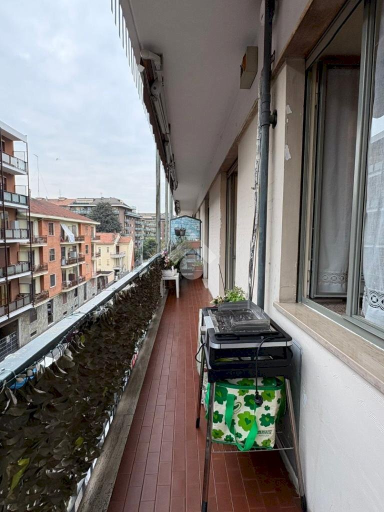 Two-room apartment Via Sondrio, Rivoli - photo 1