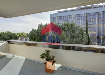 Balcone - Ufficio Via Mar della Cina
304, Roma - foto 13