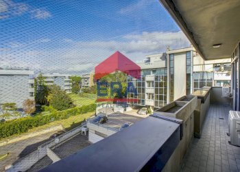 Balcone - Ufficio Via Mar della Cina
304, Roma - foto 17