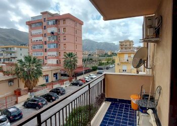 Foto 10 - Four-room apartment Via Maione Da Bari
 
15, Palermo - photo 10