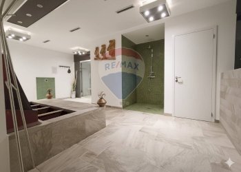 Bagno - Commercial Activity Via per Marilleva
 
59, Mezzana - photo 4