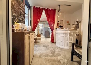 Cucina - Commercial Activity Via per Marilleva
 
59, Mezzana - photo 11
