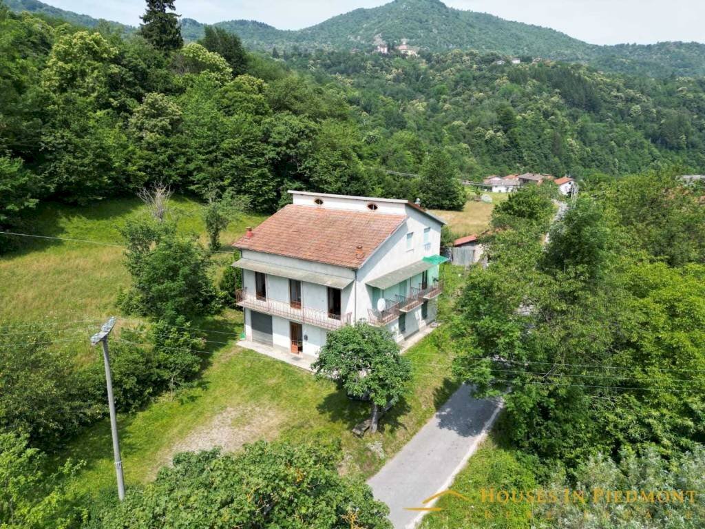 Facciata - Casa indipendente Viola - foto 2