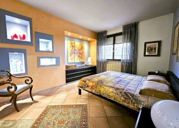 Camera da letto - Villa Pietra Marazzi - foto 8