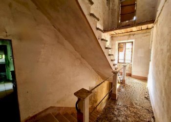 Scala - Casa indipendente Cortemilia - foto 7