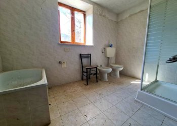 Bagno - Casa indipendente Cortemilia - foto 8