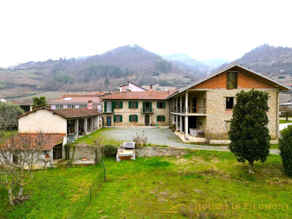 Facciata - Rustico Vesime - foto 1