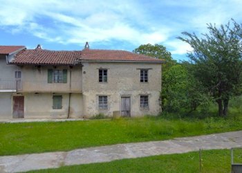 Facciata - Rustic via Bruezza, 21, Cravanzana - photo 9