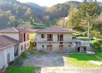 Vista - Rustic Pezzolo Valle Uzzone - photo 1