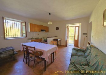 Salone - Rustic Pezzolo Valle Uzzone - photo 9