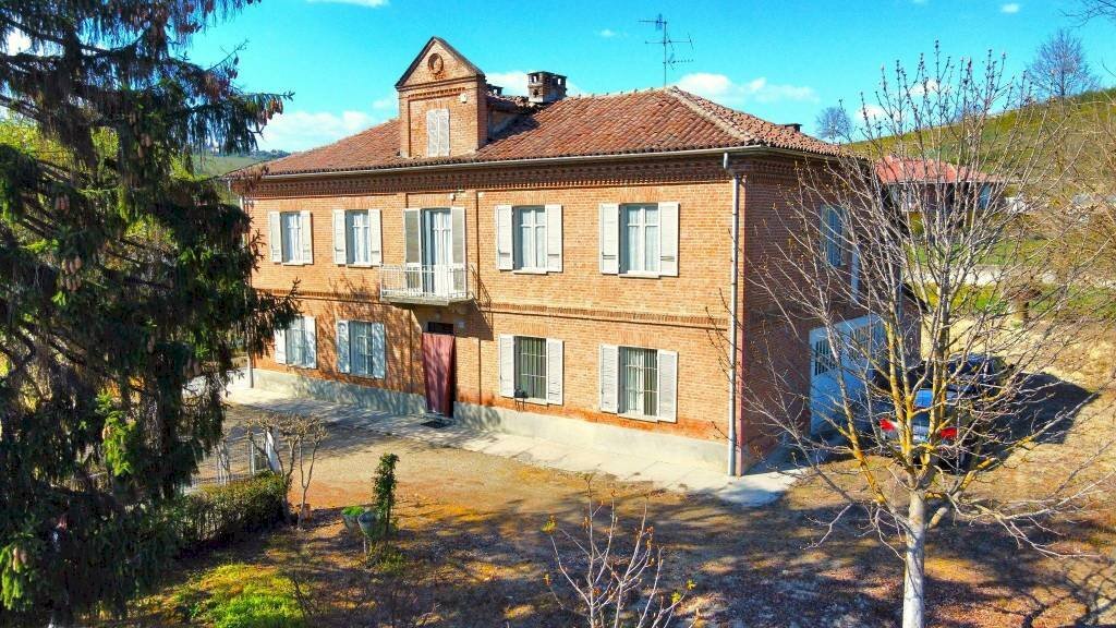 Facciata - Rustico via Alba, Costigliole d'Asti - foto 3