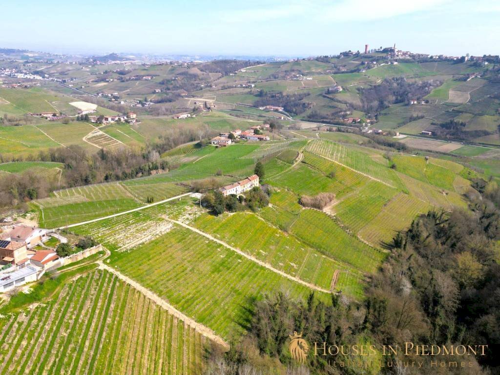Vista - Rustic Castiglione Tinella - photo 1