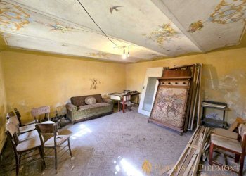 Salone - Rustico Castiglione Tinella - foto 8