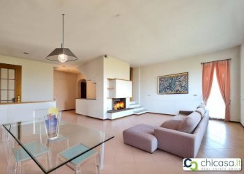 Salone - Villa Località Santo Stefano, Roddi - foto 2