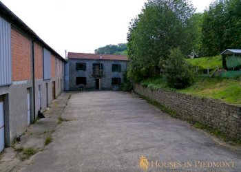 Cortile interno - Rustico Serole - foto 7