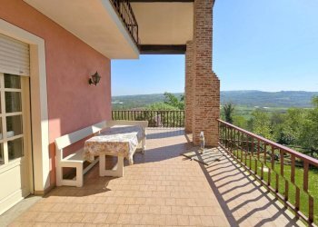 Terrazzo - Villa strada del Corno, 28, Cherasco - foto 5