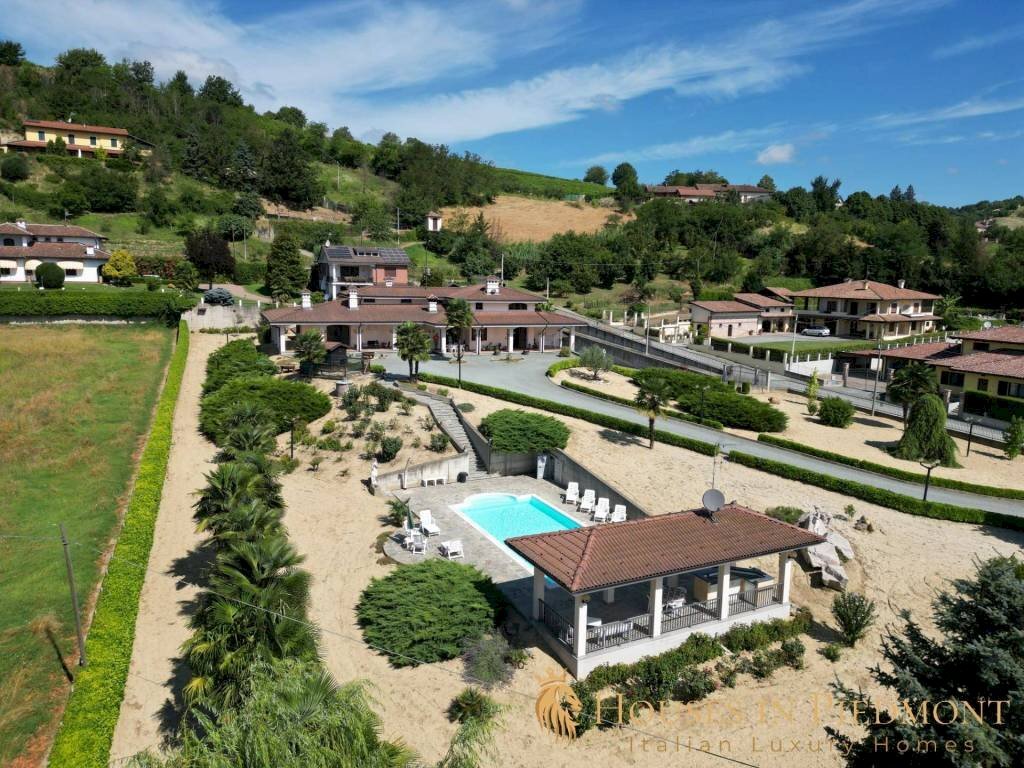 Piscina - Villa Nizza Monferrato - foto 2