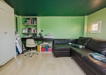 Salone - Villa via Renato Vuillermin, Alba - photo 13