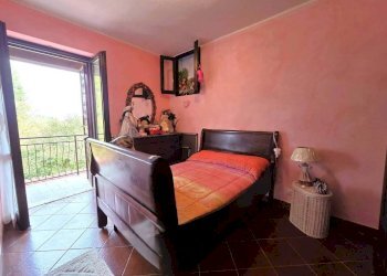 Camera da letto - Villa Lesegno - foto 10