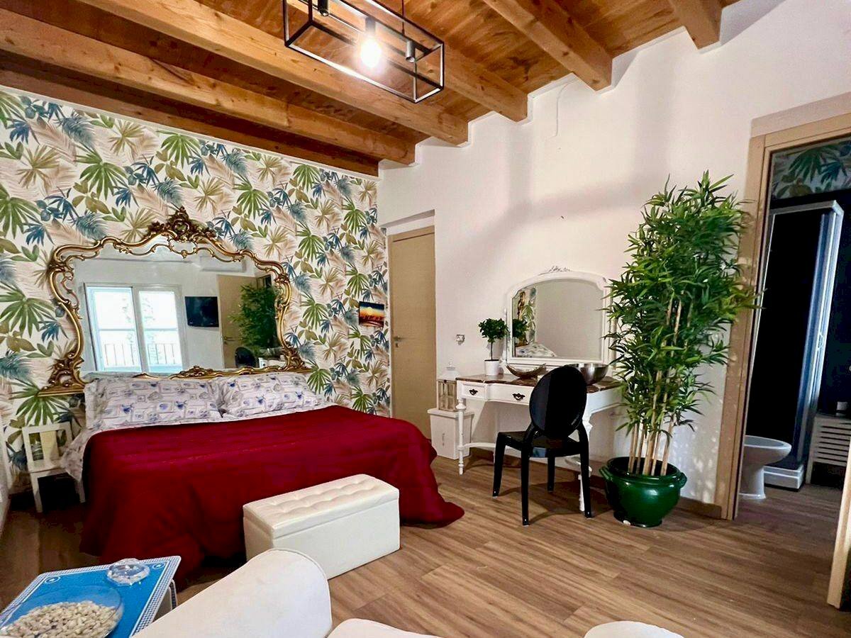 Foto 1 - Quadrilocale Via Cassari
 
87, Palermo - foto 1