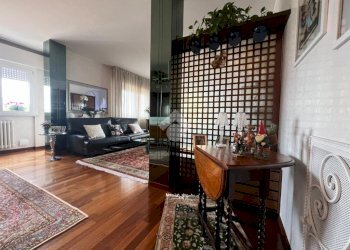 Three-room apartment Via Sciesa, Riccione - photo 3