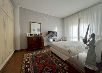 Three-room apartment Via Sciesa, Riccione - photo 7