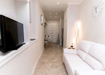 soggiorno - Bed & Breakfast via Merulana, 23, Roma (neighborhood Centro Storico) - photo 2