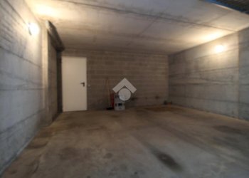 Trilocale Via Giovanni Amendola, Reggio nell'Emilia - foto 36