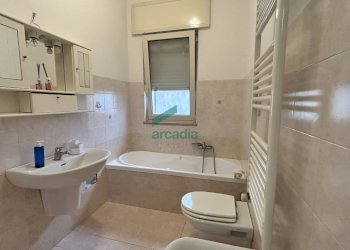 bagno - Locale Commerciale Via dei Vetrai 5, Modugno - foto 12