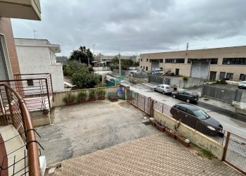 viste - Locale Commerciale Via dei Vetrai 5, Modugno - foto 25