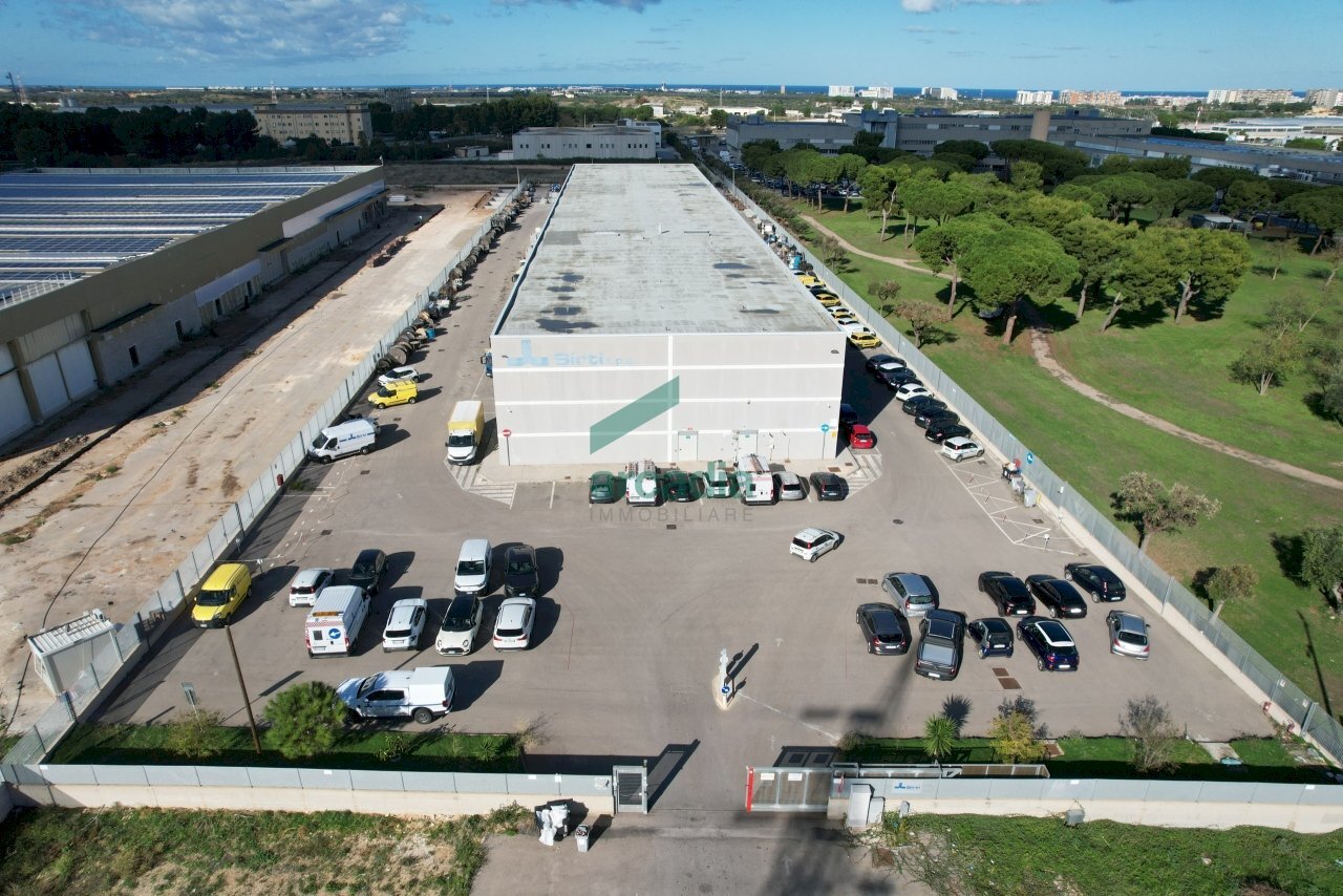 dettagli - Locale Commerciale Via delle Violette 10, Modugno - foto 1