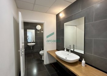 Servizio - Locale Commerciale Strada Statale 100 18, Casamassima - foto 4