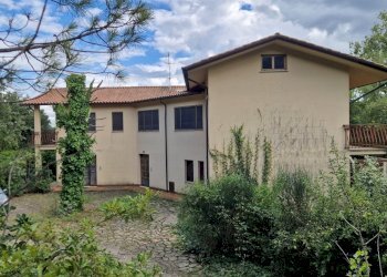 facciata - Villa via del larice 36, Perugia - foto 2