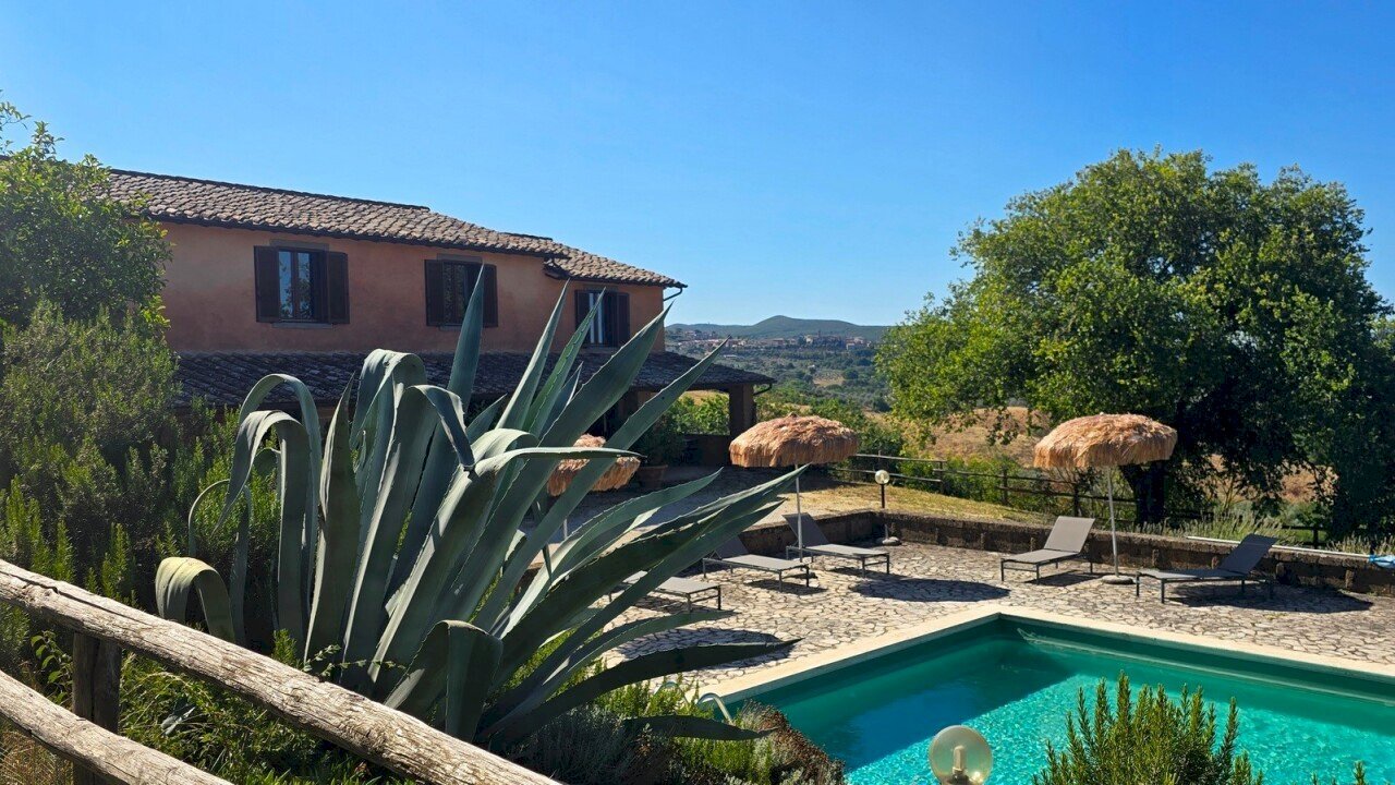 pool (4).jpg - Casale Via San Bartolomeo 1, Montecchio - photo 3