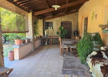 porch (17).jpg - Casale Via San Bartolomeo 1, Montecchio - foto 15