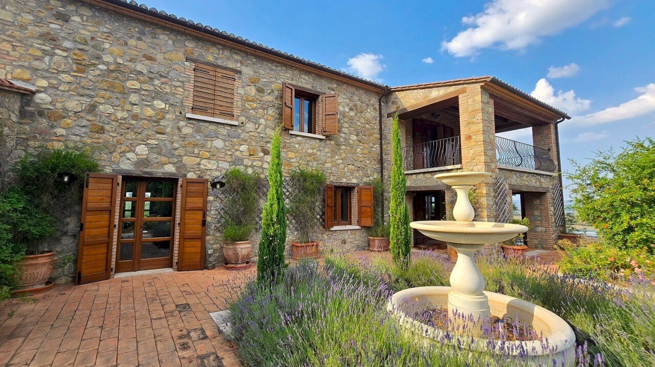 CASALE FRONT2.jpg - Casale Allerona - photo 1