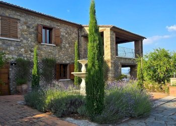 ENTRANCE HOUSE.jpg - Casale Allerona - foto 3