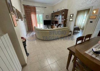 IMG_5225.JPG - Quadrilocale viale delle palme, Taggia - foto 1