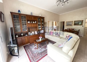 IMG_5269.JPG - Quadrilocale viale delle palme, Taggia - foto 4