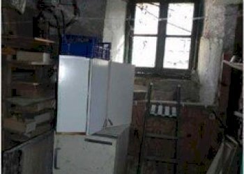 4.jpg - Magazzino all'asta Corso Trento e Trieste 174, Ronco Scrivia - foto 3